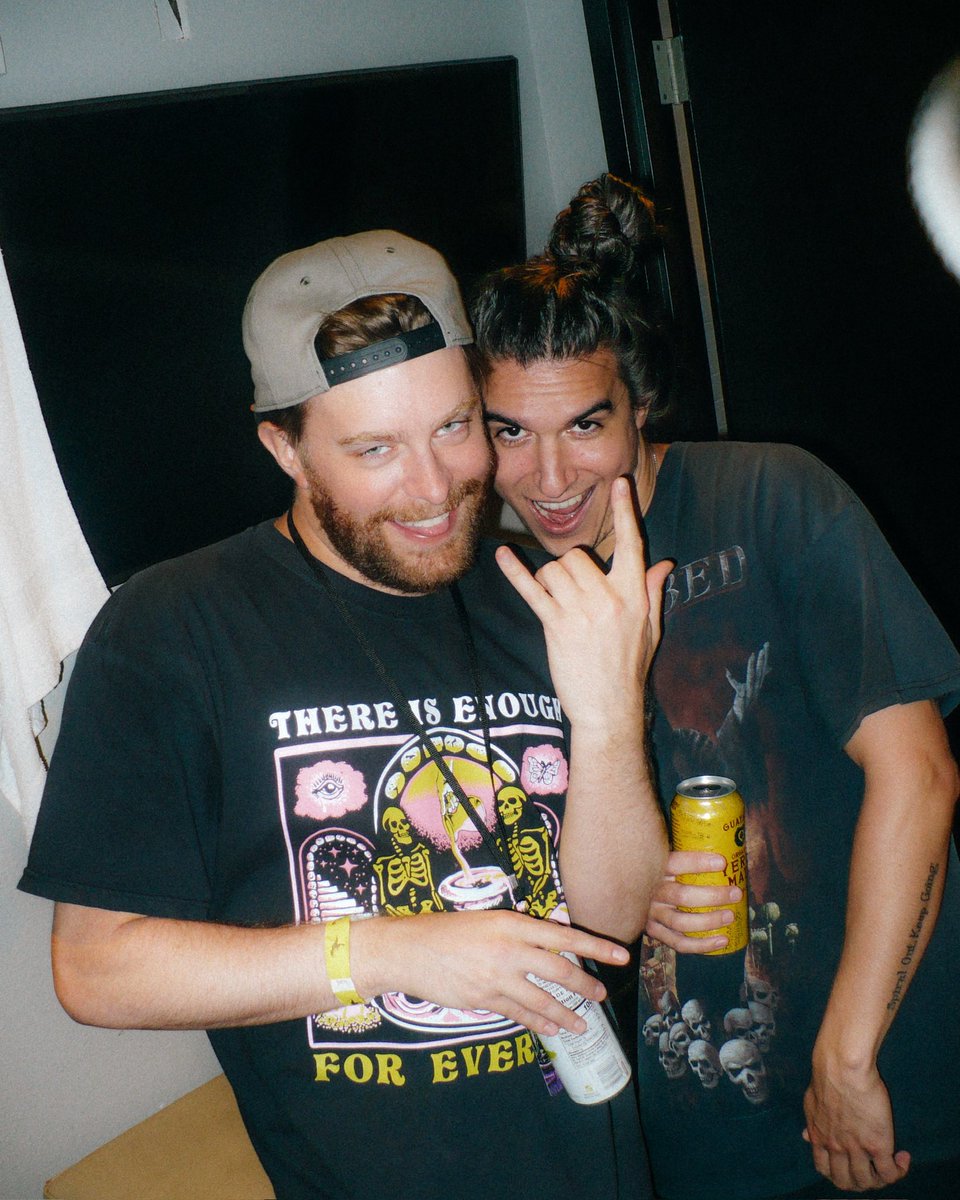 𝕓𝕦𝕜𝕦 tweet media