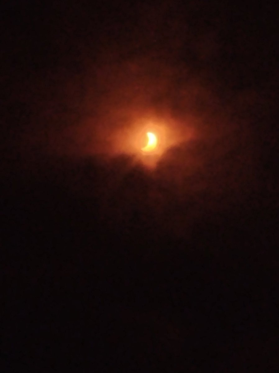 dancrossauthor's tweet photo. @CasaAmarilla It's appeared through the clouds! https://t.co/OH6oPKfBKj