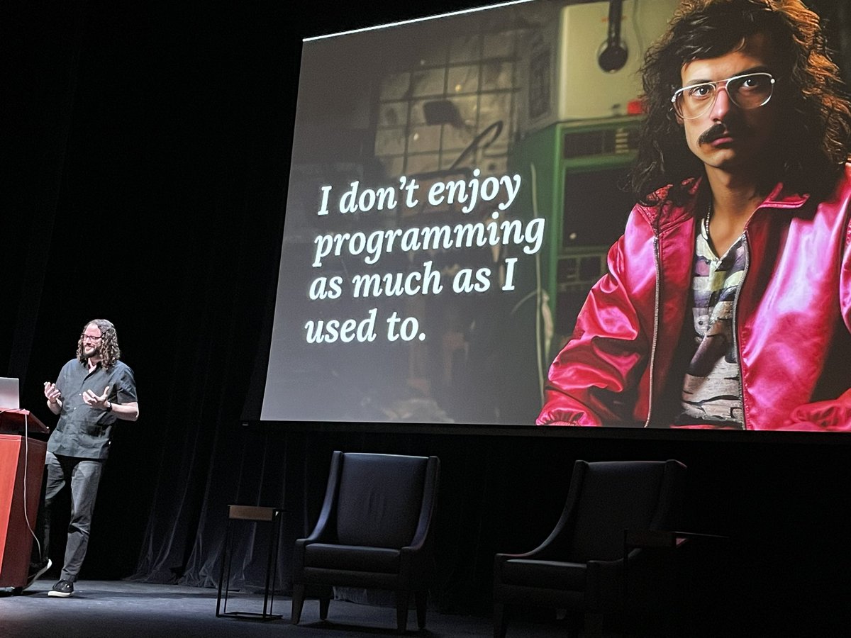 Lazar Nikolov tweet media