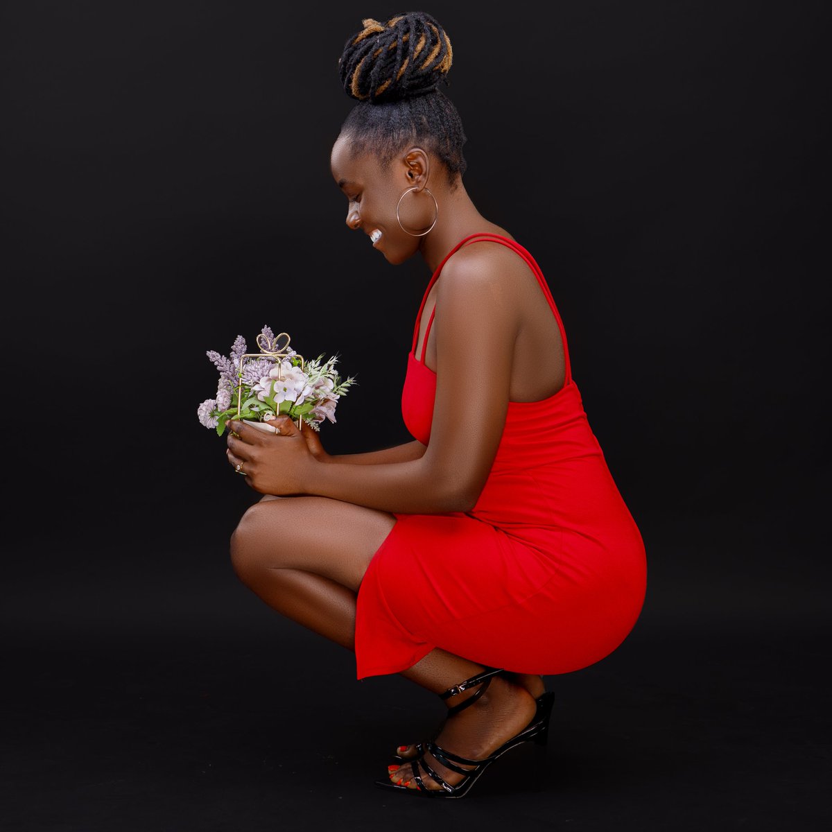 AkinyiVane's tweet photo. #NewProfilePic https://t.co/Bq3A08mLP5