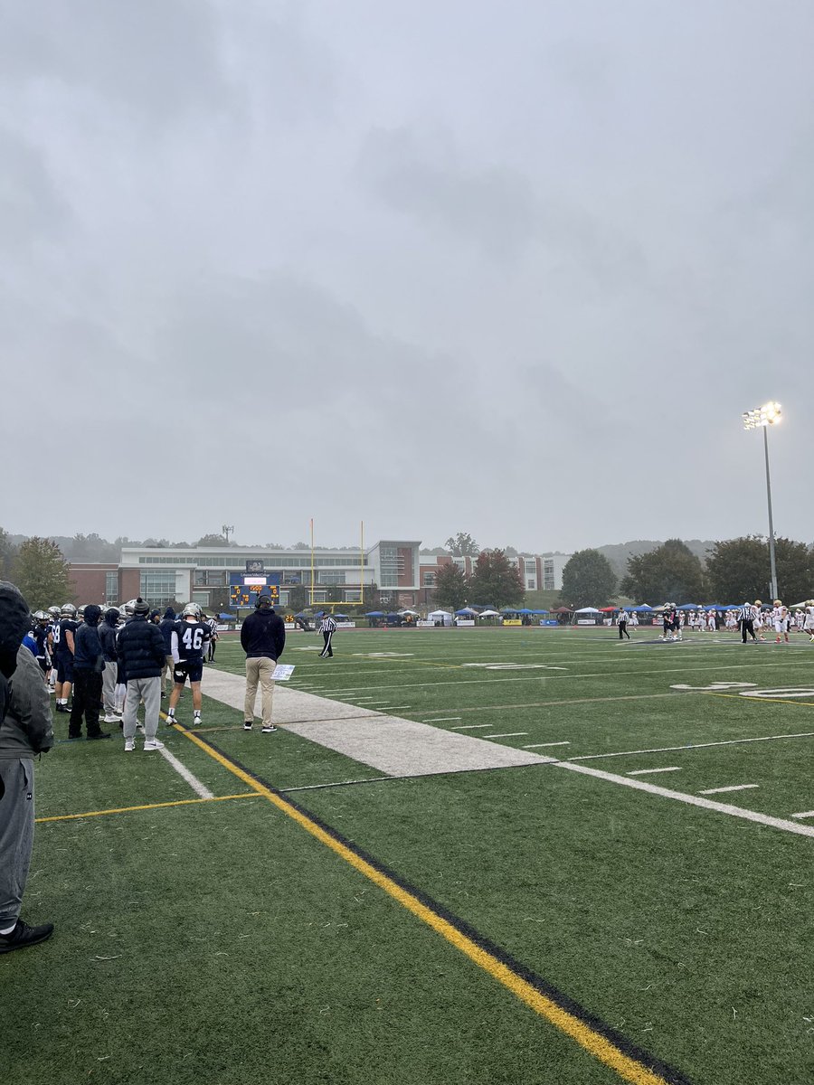 bbreiner_24's tweet photo. Amazing time today down at @LVCFootball Thank you coaches for having me was truly a great experience! Looking forward for the future 
#AGTG #2026
@CoachThompsonCT @CoachDrake31 @CoachMelhorn @mklavine https://t.co/RpsA7uiAPC