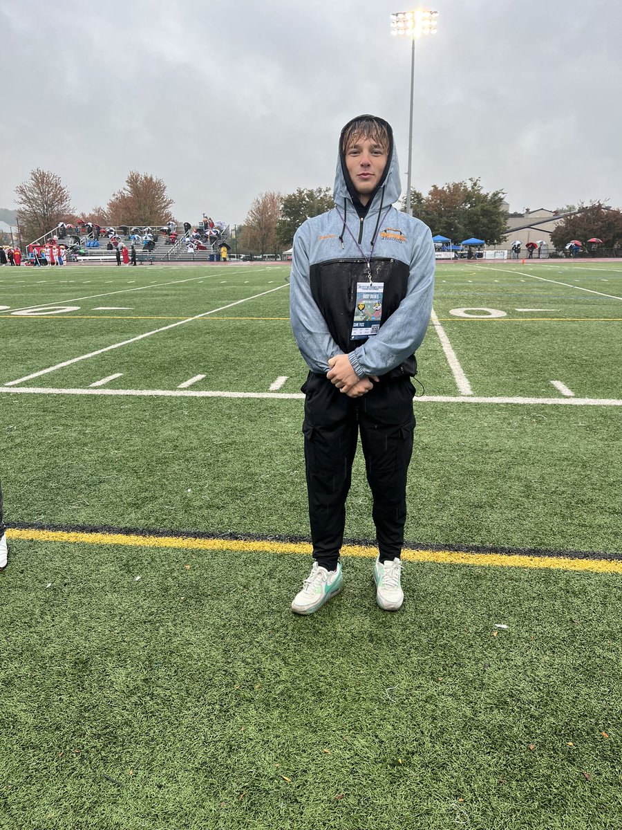 bbreiner_24's tweet photo. Amazing time today down at @LVCFootball Thank you coaches for having me was truly a great experience! Looking forward for the future 
#AGTG #2026
@CoachThompsonCT @CoachDrake31 @CoachMelhorn @mklavine https://t.co/RpsA7uiAPC