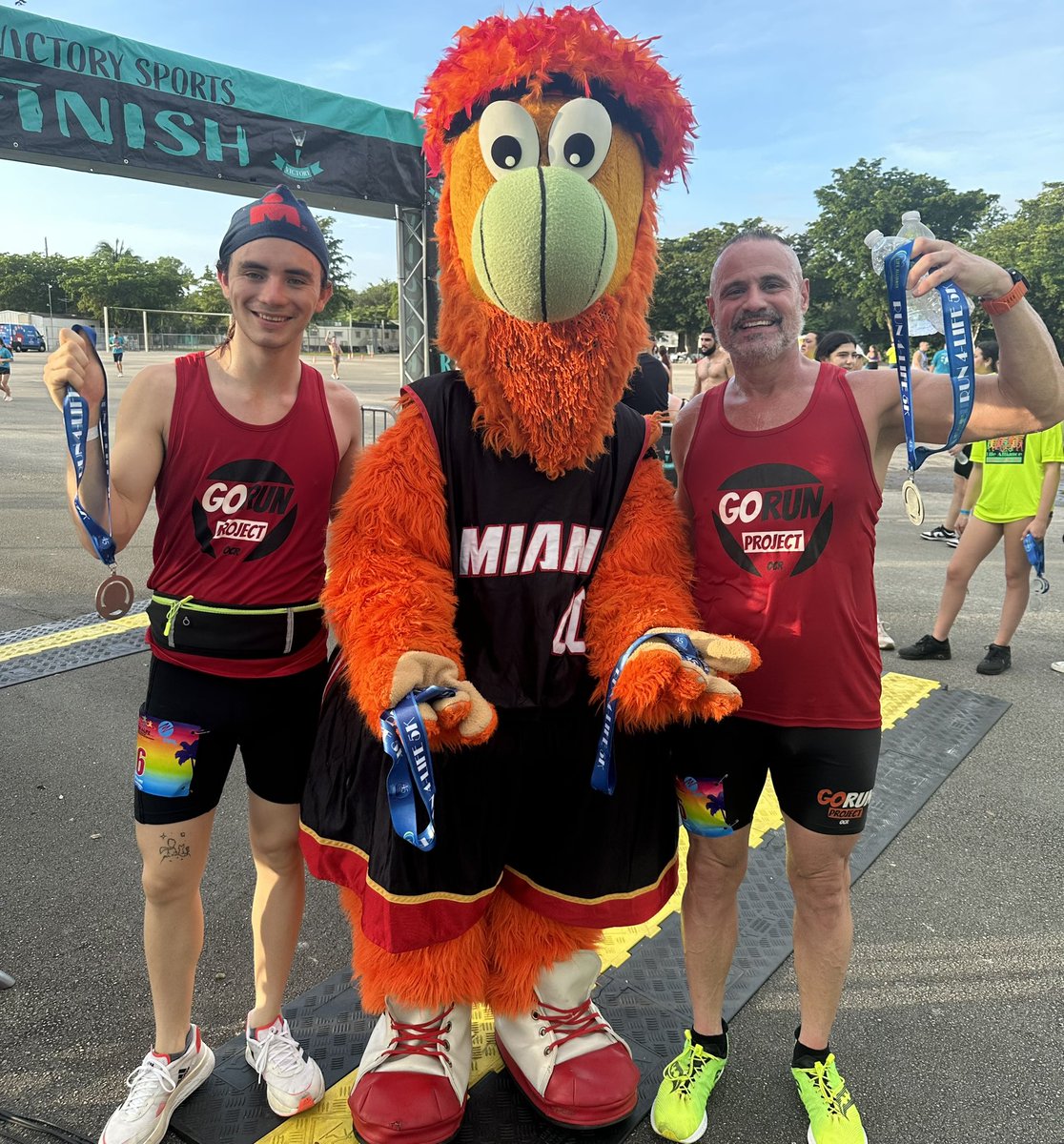 fgarciatio's tweet image. Back to racing this morning, with both of us earning 1st place in our age group, and with my fastest finish time in 10 years! 💪

#GoRunProject 🌴 #GRP #JustShowUp #FreeFitness #5KTraining #Track #OCR #5K #SpeedTraining #Miami #Run #RunForLife #ZooMiami