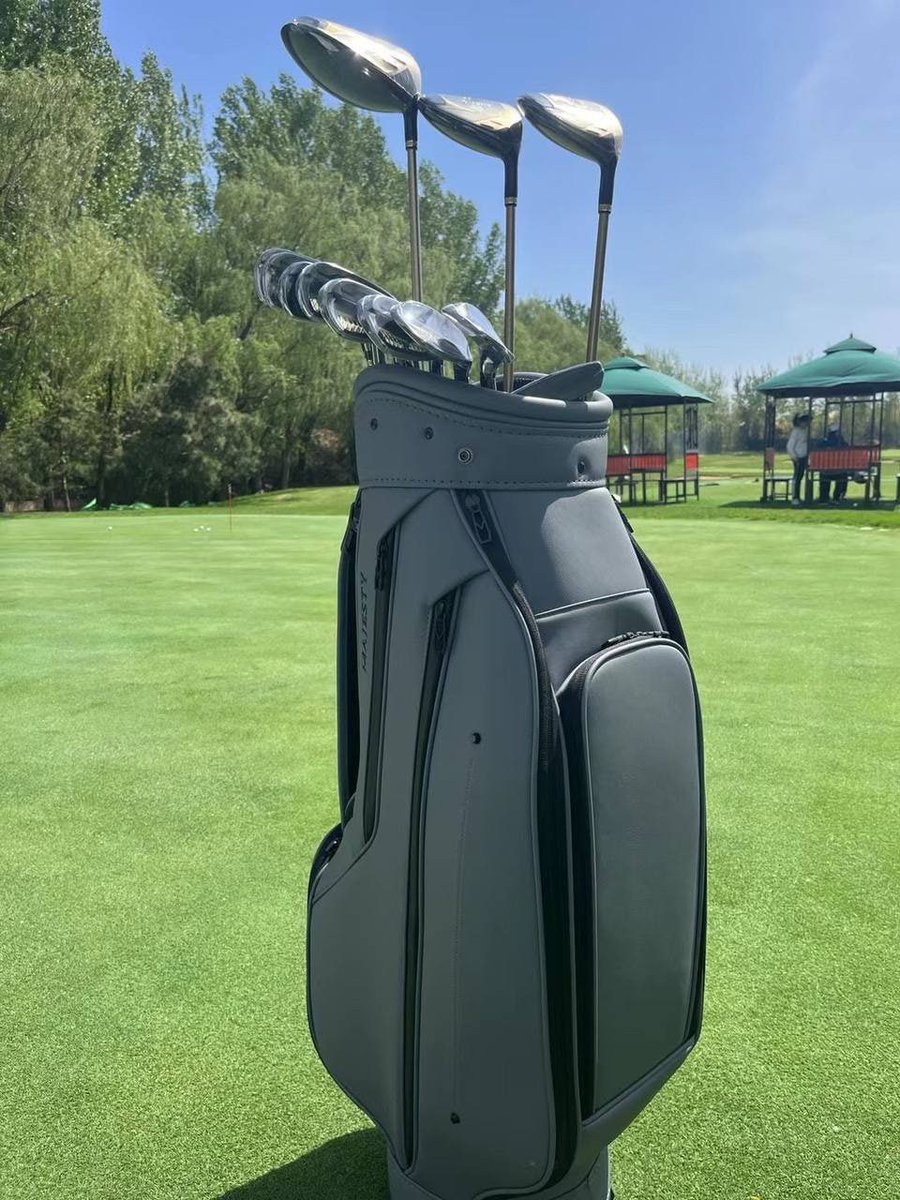GroupOn61721657's tweet photo. Today's weather is good. Come and play golf with friends. https://t.co/pqhtqiZfSn