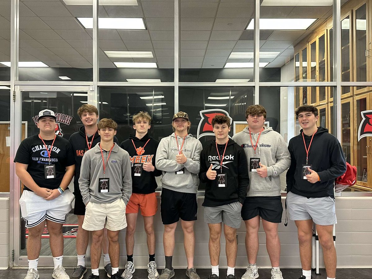 jarrett.benson tweet media