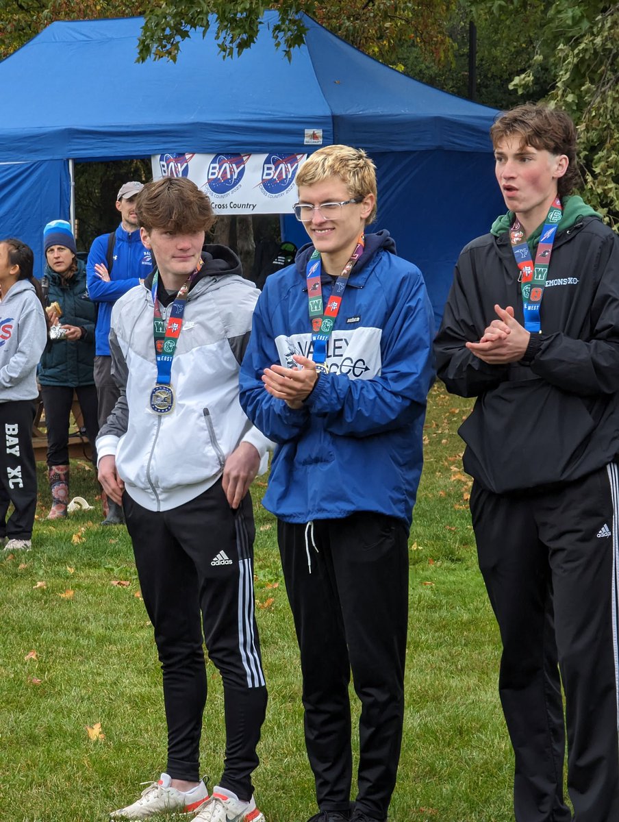 VFAthletics's tweet photo. Congratulations to Nate Demarest!!!!! https://t.co/z32VtFyPu0