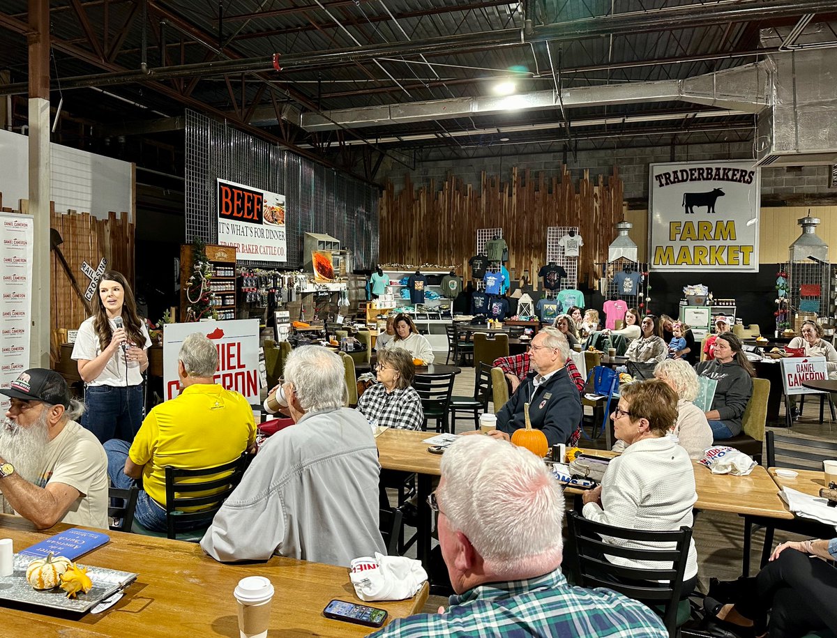 makenzecameron's tweet image. 🗳️✨ Oldham and Bullitt Counties know we need Daniel as the next Governor of Kentucky! 

All Americans right now are desperate for change, but Kentuckians are the only ones with an opportunity this November to actually do it!