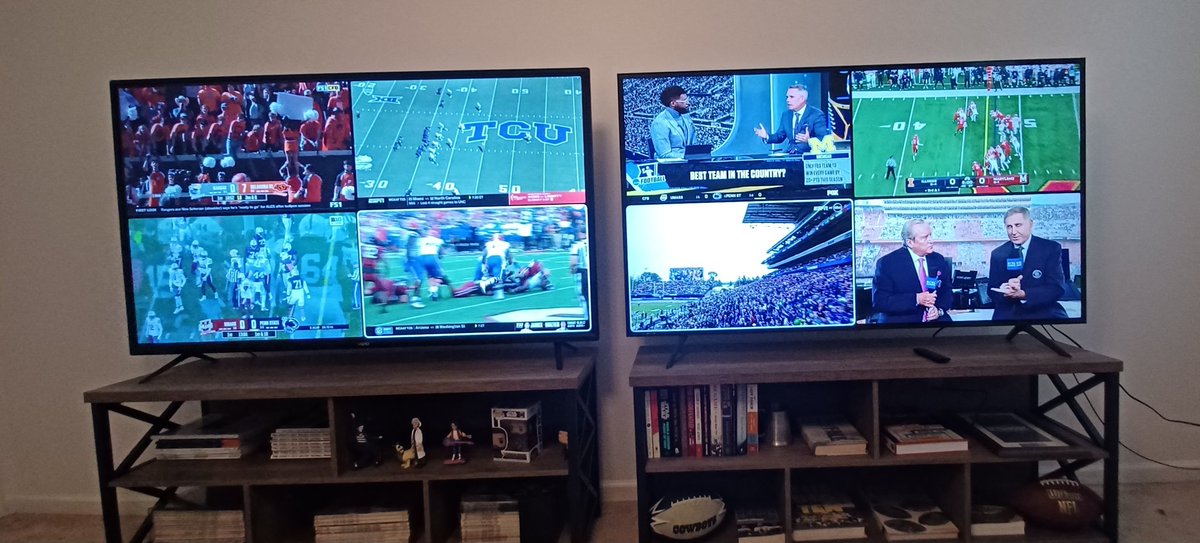 216_CFFOCUS's tweet photo. This is more like it

#CFB2023 #EightGames https://t.co/jcGQakTM1Q