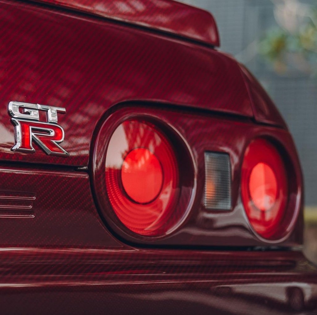 autoass's tweet photo. Full Carbon Nissan R32 Skyline GT-R https://t.co/MkARRW4oAb