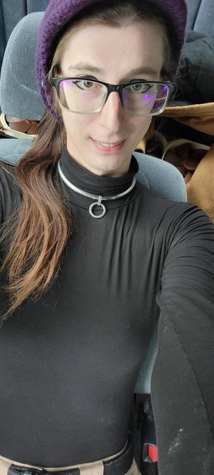 Felt cute ^.^ https://t.co/myOHXdO1QS