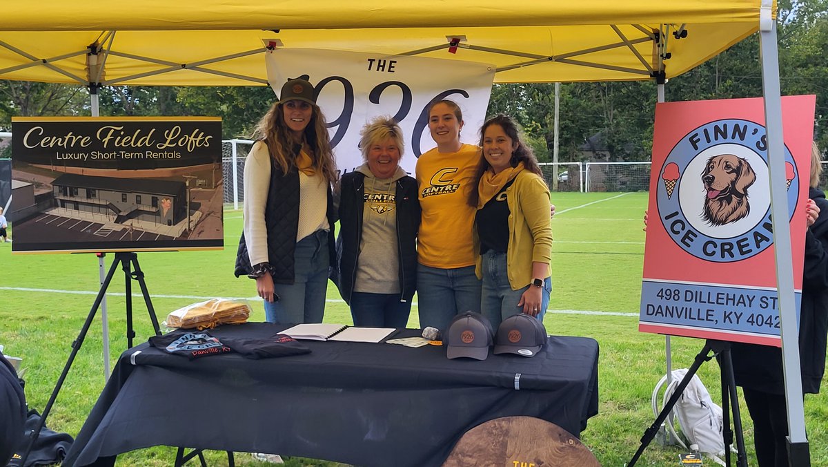 Another signing for <a href="/1926Collective/">The 1926 Collective</a> at <a href="/CentreC/">Centre College</a> today as freshman softball player Regan Brownley has a deal with <a href="/FinnsiceCream/">Finn's Ice Cream</a> of Danville.
<a href="/BCRebelFootball/">Boyle County Rebels Football</a> <a href="/BigRebelNation/">Boyle County Rebels</a> <a href="/BoyleCoSchools/">Boyle County Schools</a>