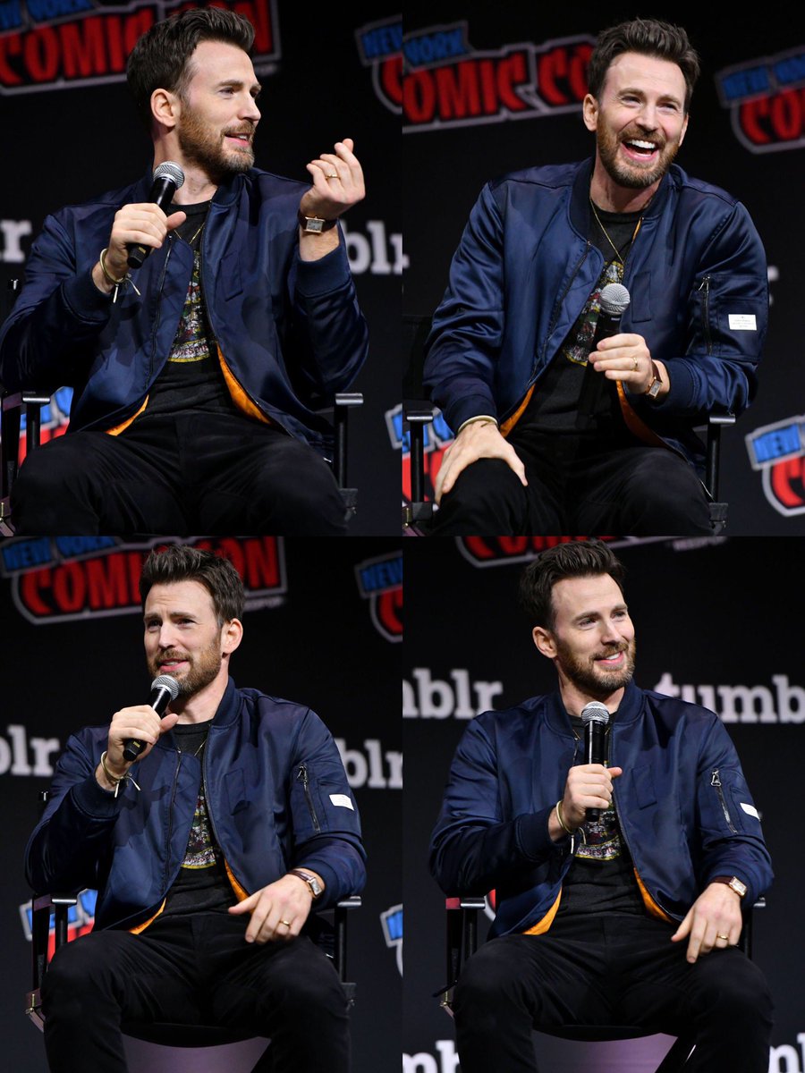 arigcevans's tweet image. chris evans with his wedding ring 🫠