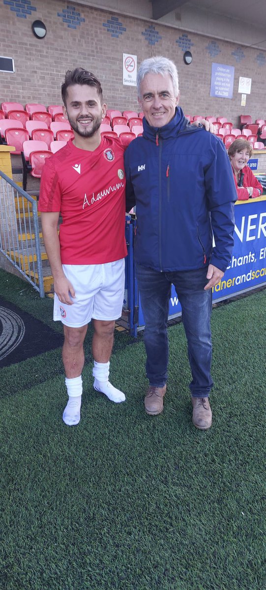 Roffey Football Club tweet media