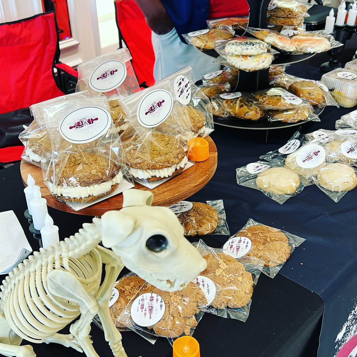 s_bakt's tweet photo. We are at the BLK Market until 5 today. Come check us out. https://t.co/Ijns19xkQu