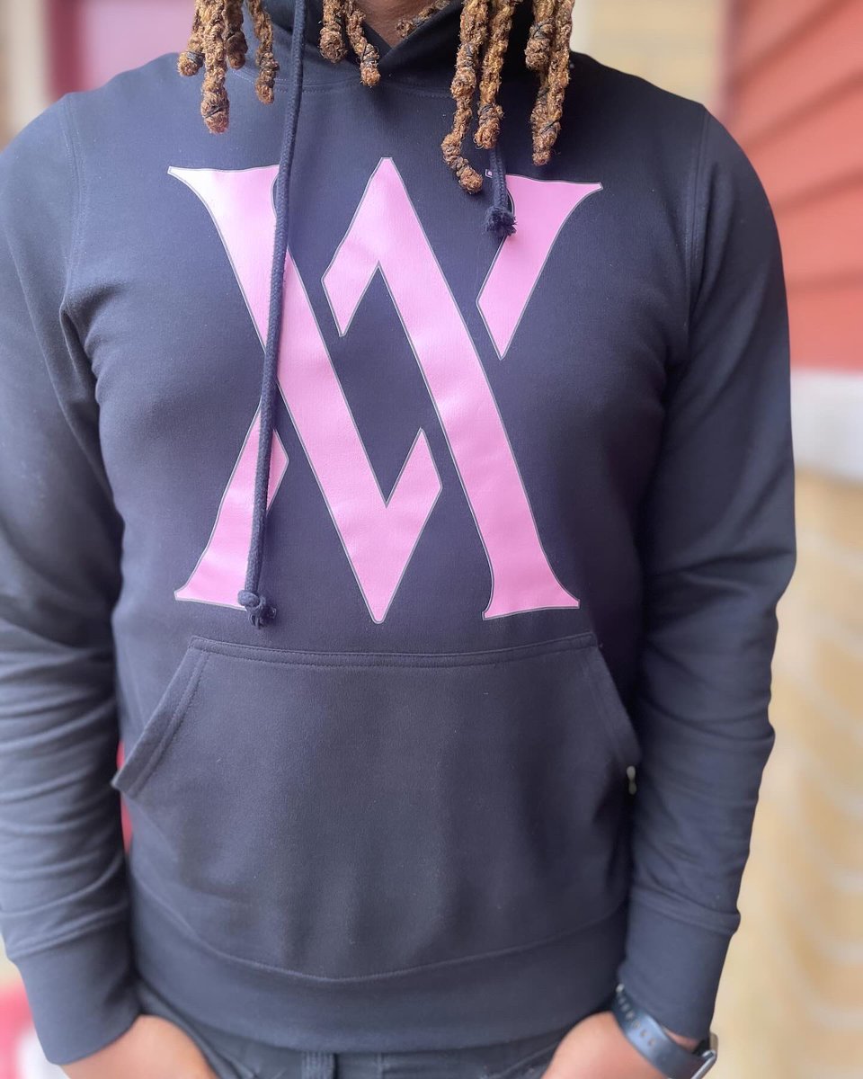 Validattire's tweet photo. Cancer isn’t Valid but the Sur✔️I✔️ors are‼️ this one is for yall 🫶🏾✅, Now available on https://t.co/Q70QXVriKS https://t.co/TkaYf9IcNU