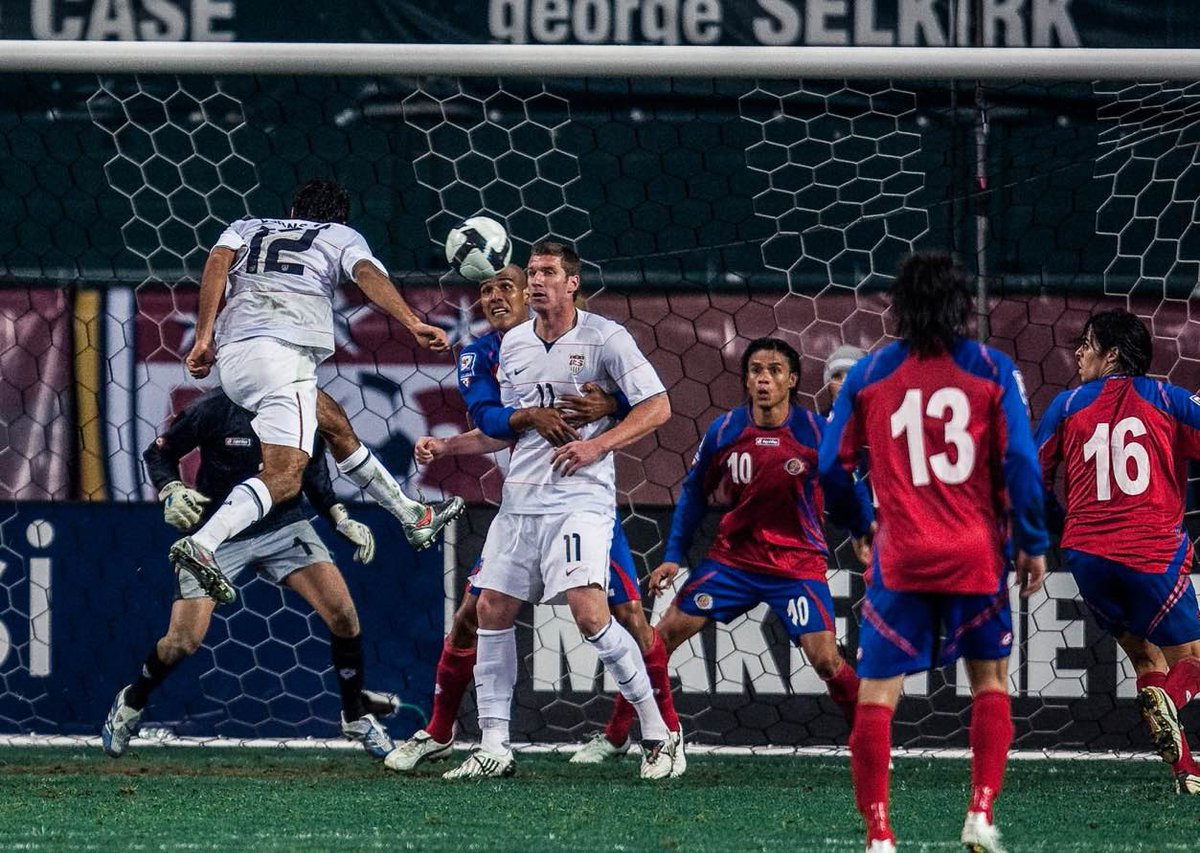 JonnyBornstein's tweet photo. 14 years ago to the day, this happened!  I love this beautiful game! 

¡Hace 14 años que esto sucedió! ¡Me encanta este hermoso deporte! https://t.co/Eeh5H24WOz