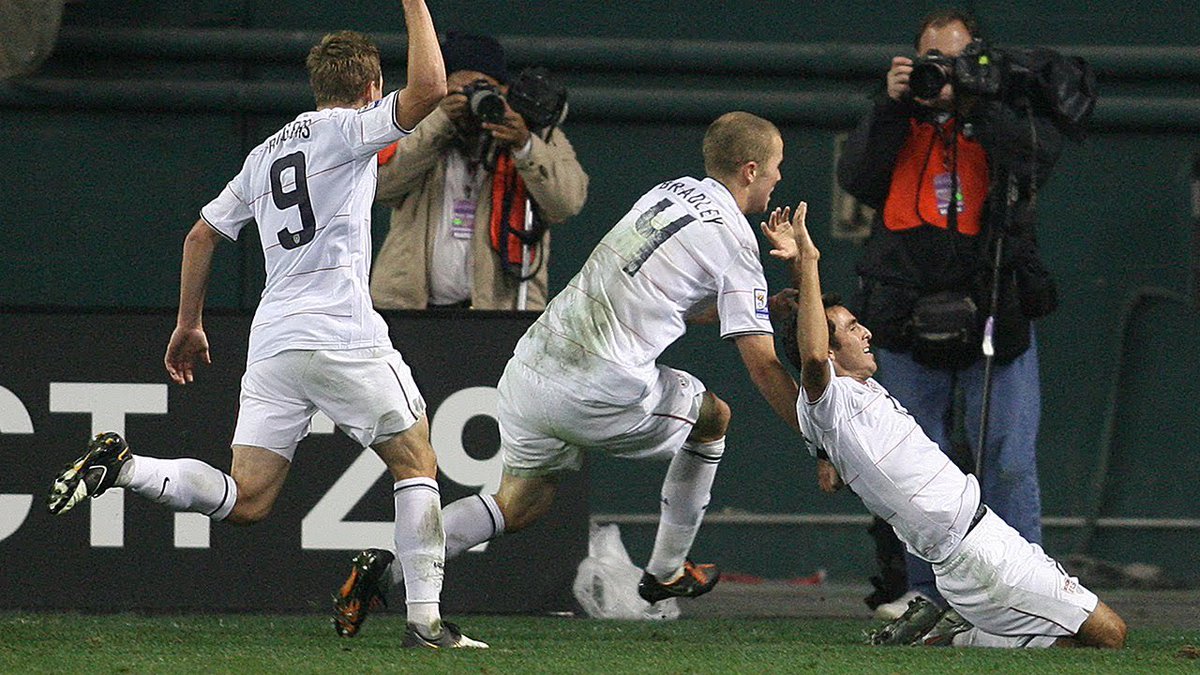JonnyBornstein's tweet photo. 14 years ago to the day, this happened!  I love this beautiful game! 

¡Hace 14 años que esto sucedió! ¡Me encanta este hermoso deporte! https://t.co/Eeh5H24WOz