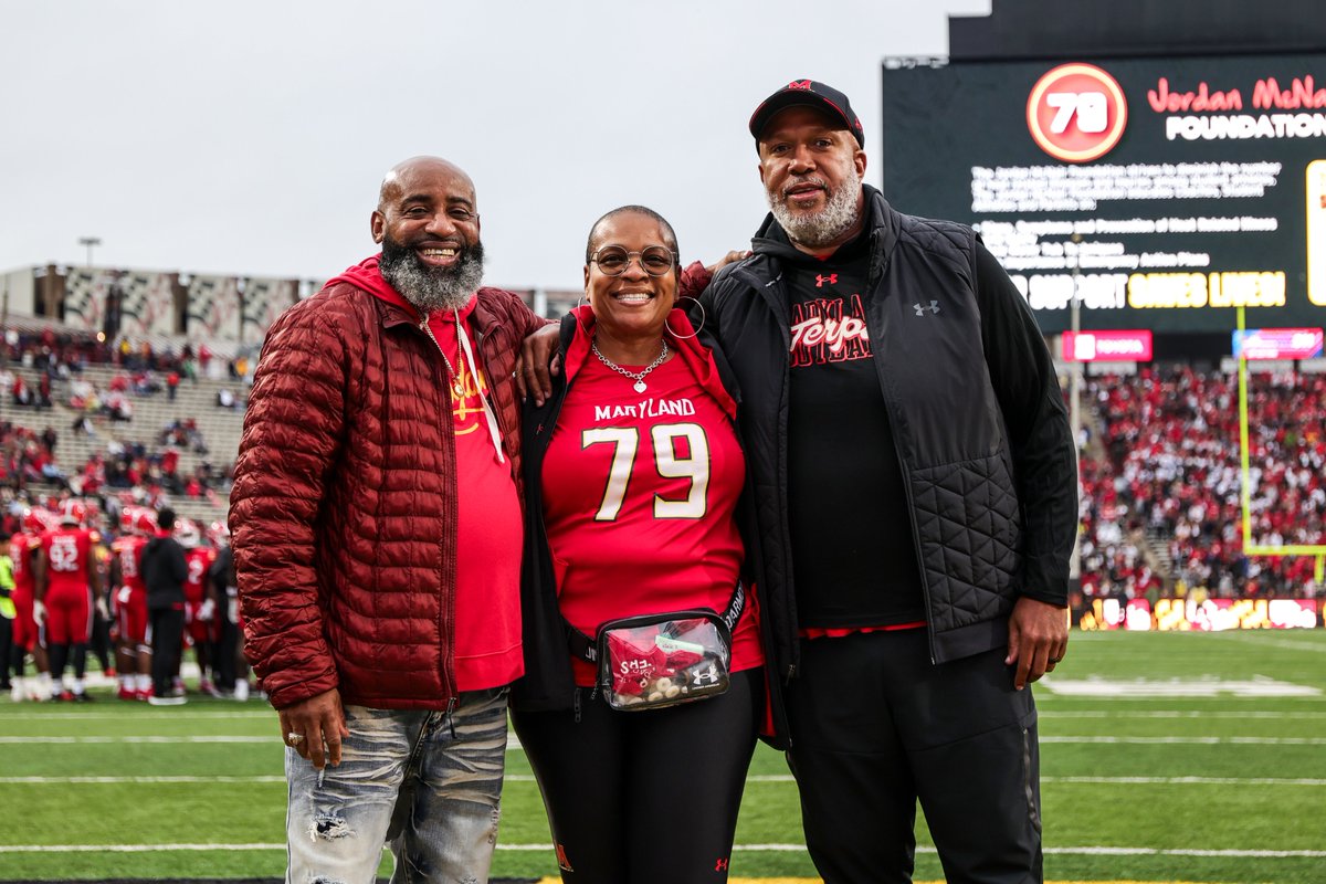 umterps's tweet photo. Honoring the memory of Jordan McNair

Proud to welcome back Jordan's parents Marty and Tonya as we support the @JMFoundation_ 

More: https://t.co/uWLrYMpCYx https://t.co/8UfqrEe5Zx