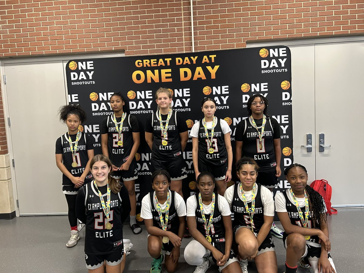 🏆Congrats to Example Sports 8th Girls Champion at today's All Out Shootout.

🏀Nov Series (8 games) starts Nov 4 Boys/Girls 1st-12th grades
onedayshootouts.com/events?tags%5B…