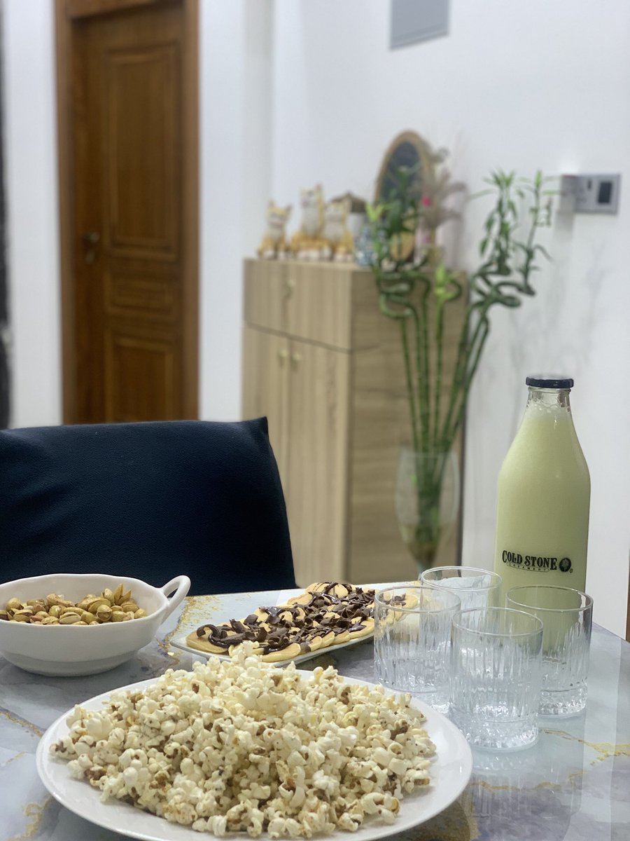 انـي و حَــبيبي دنـاكـل شامـيه 
وما انطيـكم ولا شـويـه 😂😂
<a href="/vipsaif20/">‏﮼سيف،الصبيحاوي</a>