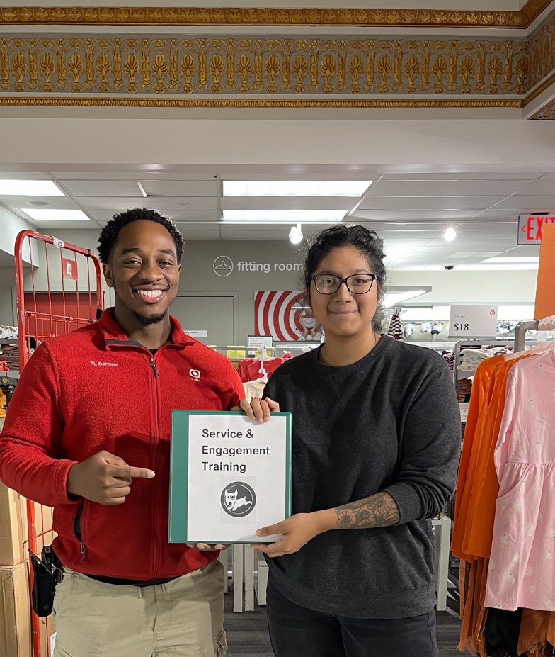 Congratulations on your promotion Rosa🎉! I can’t wait to hear about the awesome job you do in service!#Team #D423🎯