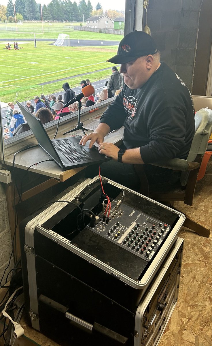 kurtfolson's tweet photo. Tiger Fans, lucky to have this guy announcing our GS, MS, and HS games!  Please tell Kirk “thanks” if you see him! https://t.co/LE9R8PSxiQ