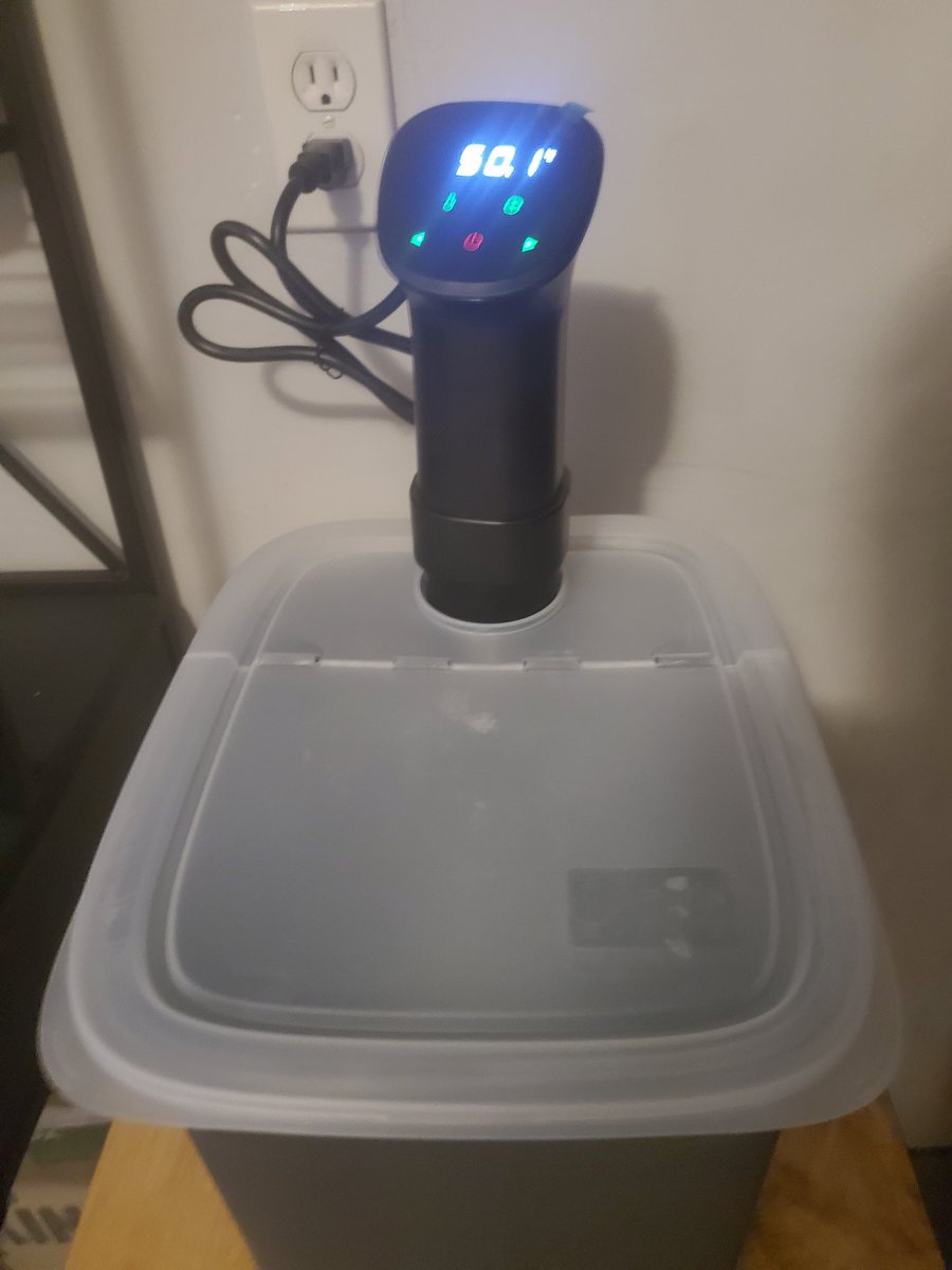 GoldenGlowmaster tweet media