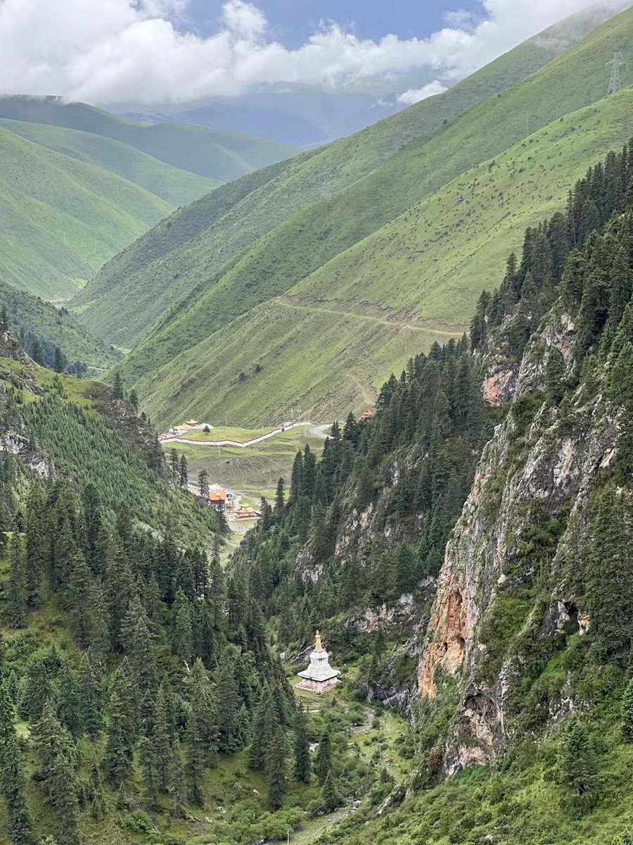 iOS988's tweet image. 自家平台。企业包月价低稳定独家书。mdm.  V2.  V3. 按量收费 多能本证书独家证书永不掉签， 可重复下载。  先用满意在付，价格最低。 招代理。7+24小时在线。带上架搭建，   TF.  下载一次90 天不掉签。安卓报毒，服务器，APP上架✈️@iOS0028