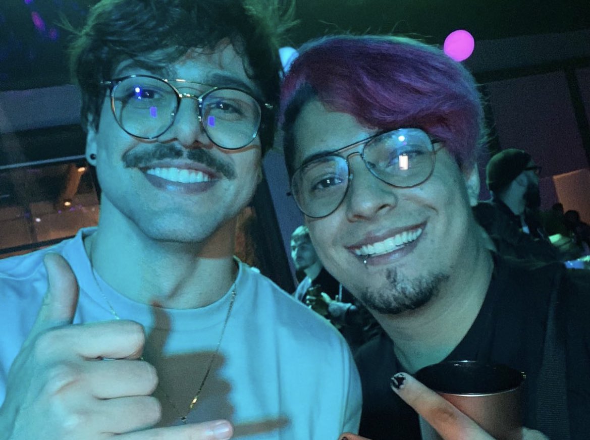 T3ddyUpdate's tweet photo. 📸 | Lucas com Lanzinho (Hayslan Macedo) na festa do Flow Games recentemente. https://t.co/cuu0K4QDsf
