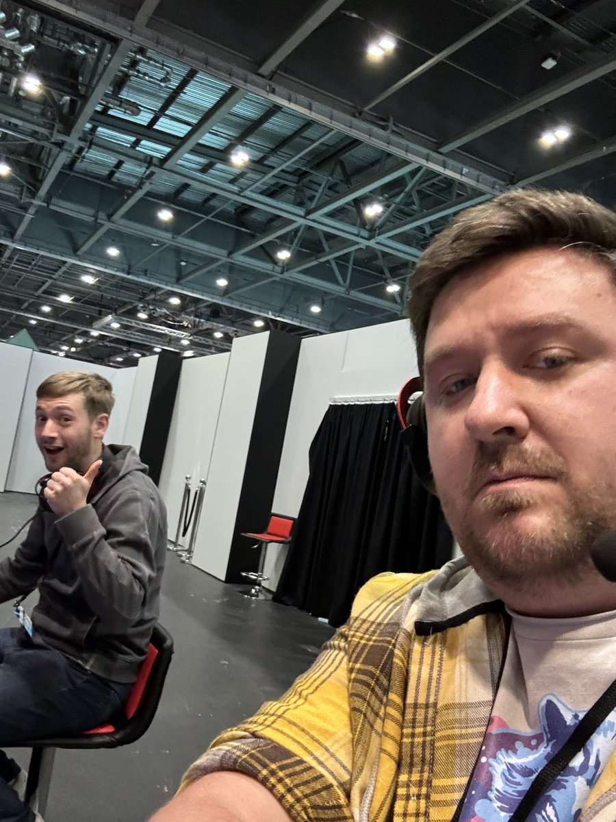 cloud_raccoon's tweet photo. Great few days with @bankieboy12 and @Nunny__ London and #EGX2023 thank you my friends for laughter and memories and sore feet!! https://t.co/ngUyvkUdYk