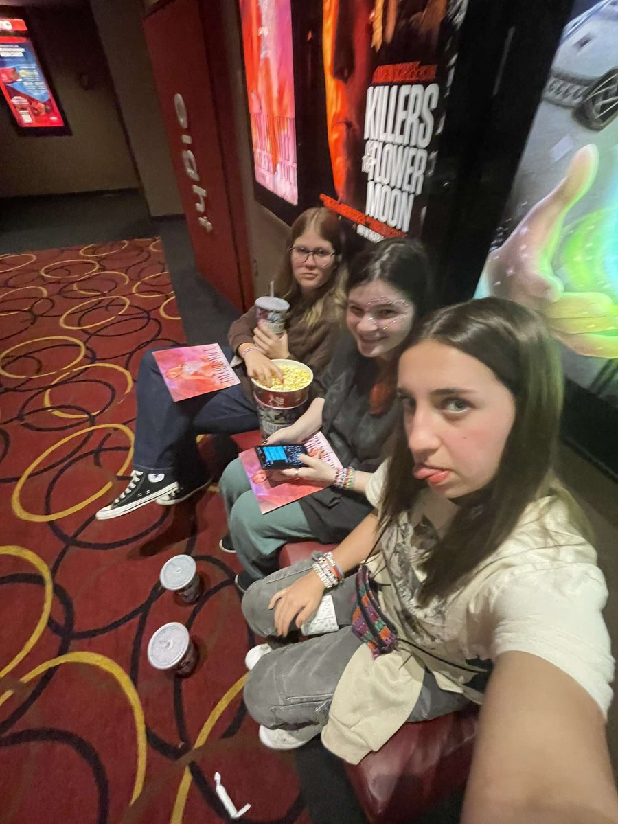 QuillBC76's tweet photo. Had the time of my life watching #TSTheErasTourFilm
With you!! 🪩🫶🎞 @taylornation13 
@AMCTheatres https://t.co/Vj3Aik6aUo