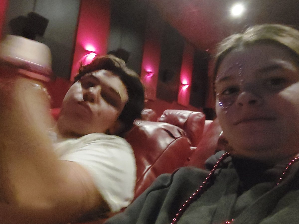 QuillBC76's tweet photo. Had the time of my life watching #TSTheErasTourFilm
With you!! 🪩🫶🎞 @taylornation13 
@AMCTheatres https://t.co/Vj3Aik6aUo