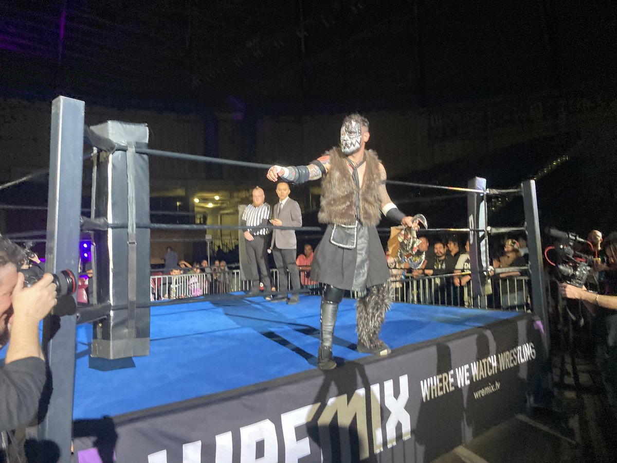 RealRasslinMgr's tweet photo. #PrimoLucha
Championship
@defyNW
@DelGaleno @ArezStrange @GringoLocoOG https://t.co/5aVRDpLu2K