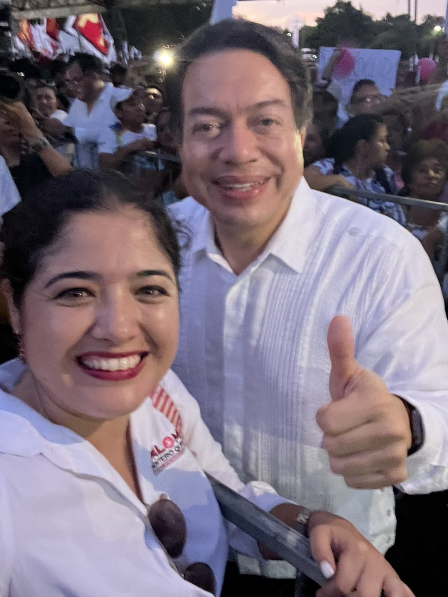 PaliMQ's tweet photo. Fue un gusto estar presente en la visita a Yucatán de nuestra coordinadora nacional de la defensa de la #4t @Claudiashein  y saludar también a nuestro dirigente de #Morena  @mario_delgado https://t.co/oG5Zeqy52s