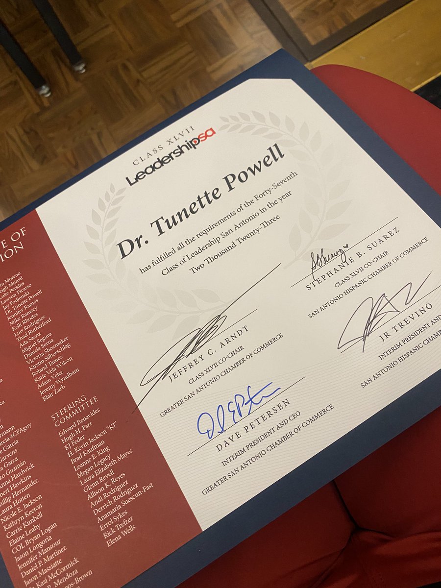 TunettePowell's tweet photo. It’s official! Special thank you to the co-chairs, steering committee and my incredible classmates! #BestClass4Ever #LSA47 https://t.co/gRx43cd240