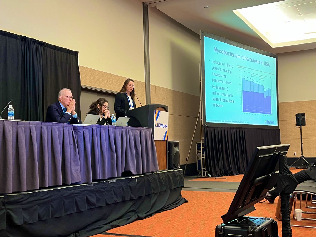 An excellent review of mycobacterial infections following transplant by @JoannaNelsonMD, one of @Stanford_ID’s transplant ID docs and nontuberculous mycobacterial experts!