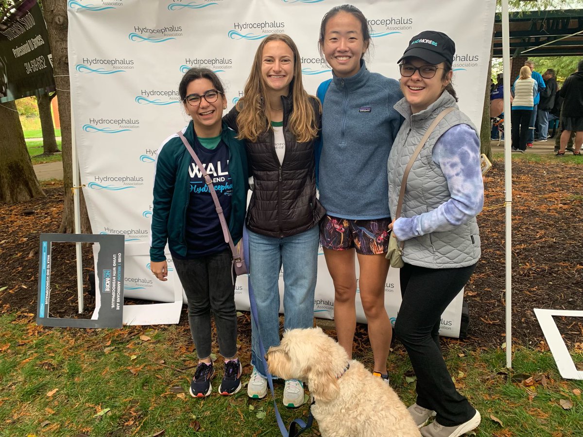 What a wonderful morning at the @HydroAssoc Walk to End Hydrocephalus. So many #hydrocephalus warriors out there today including our own @WashUNeurosurg undergrad researchers @jayne_crout and Angela. @MdLimbrick