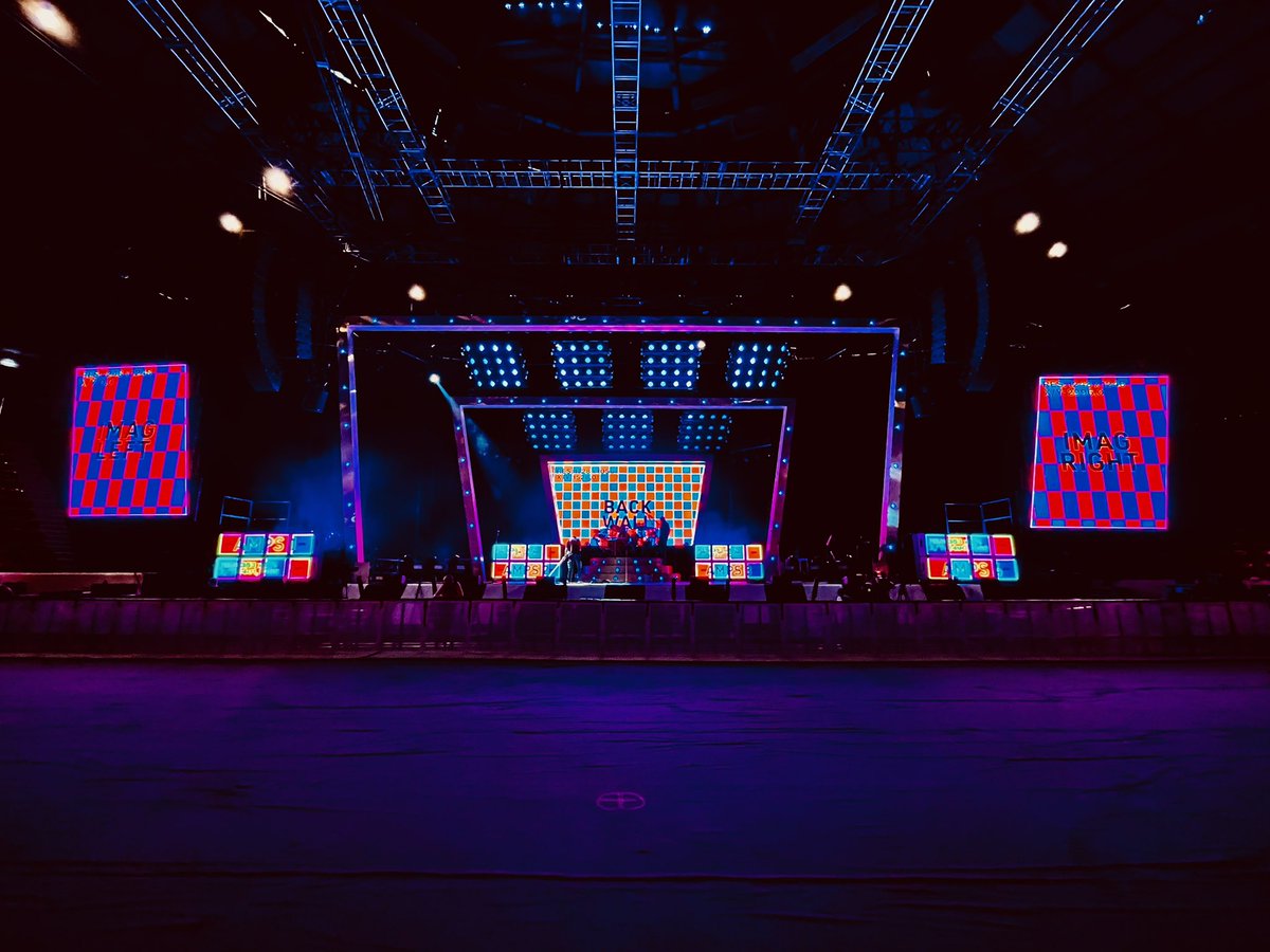 LiamAstonTech's tweet photo. Back home from a busy month touring Europe with @5SOS to finish off their world tour. Now for my own bed!🪫 https://t.co/ojVcvukdQj