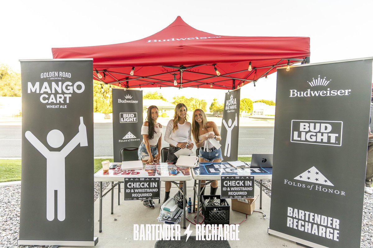 Bartender Recharge: An event with a purpose for impacting our bartenders and community. 
.
.
.
.
#bartenderrecharge #spiritofservice #downstairsparkcity #budlight #budweiser #topshelfutah #poshmgmt