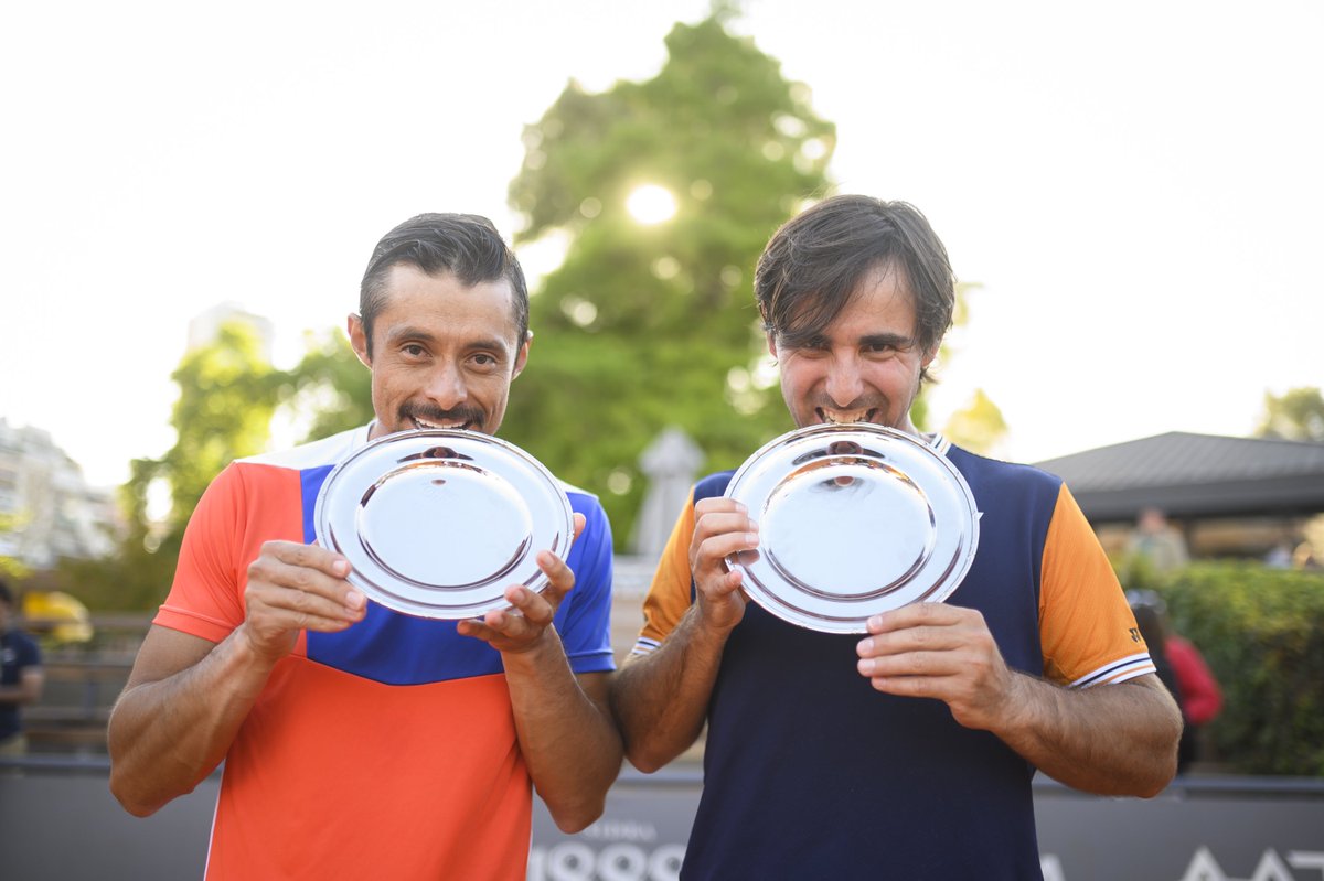 🏆 ¡CAMPEONES! 🎾 El ecuatoriano Diego Hidalgo 🇪🇨 y el colombiano Cristian Rodríguez 🇨🇴 ganaron el #ChallengerBA 📌 Se impusieron 6-3 y 6-2 en la final ante los brasileños Fernando Romboli y Marcelo Zormann 🇧🇷