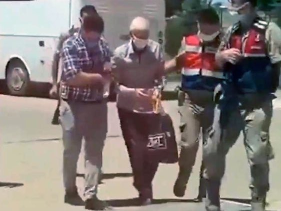 Saalaar's tweet photo. 10,000+ Kurdish prisoners in SE Turkey #Bakur , many of whom have been there for nearly 40 yrs &amp; there are death in prisons everyday. 

You know the answer; it is lack of Statehood &amp; UN membership, which enables laws of national recognition &amp; protection under UN Charters etc. 3/3 https://t.co/C4p7RRRR8L
