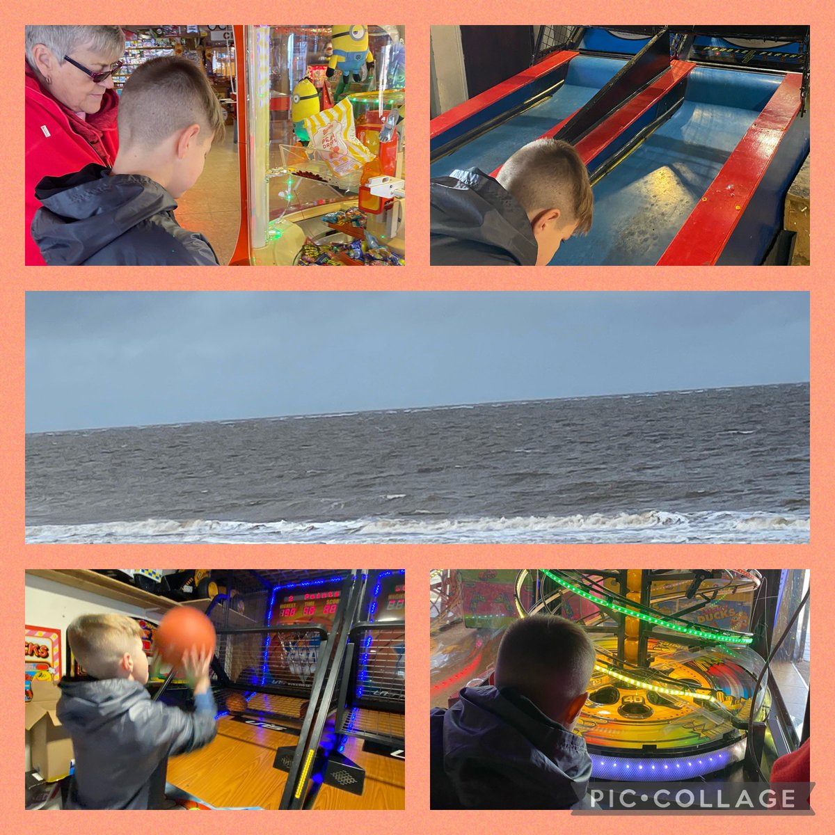 ShellSCFC's tweet photo. Little run out to the caravan ๐ #Haven #CalaGran #Fleetwood #Blackpool #FleetwoodFish #ChippyDinner https://t.co/aIkABjcGde