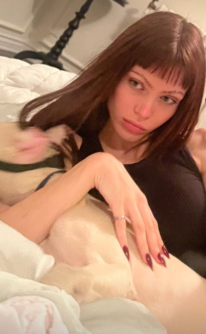 AmaraMapleFanP1's tweet photo. My pets make me a better human. The relationship between we humans and our pets are underrated. They influence me and Milo a lot. If I had a ranch it would be a Haven for animals. 💛💛💛 https://t.co/GsWRSMzuIn