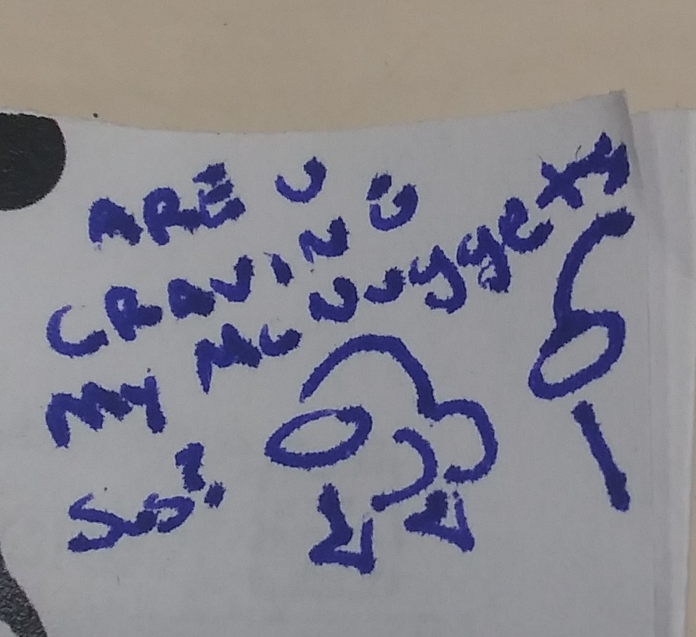 sketchydrawer's tweet photo. Sigo dibujando un pequeño amogus con sus nalgitas pa fuera pero lo siguen borrando del pizarron del trabajo. No entiendo. https://t.co/tA7bTWhirq