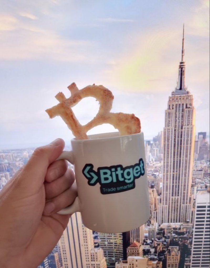 audreycdqxx's tweet photo. Morning grind meets #crypto climb.
Rise and shine! 🌅
#Bitget #WeekendZen #Bitcoin https://t.co/slY08grCI2