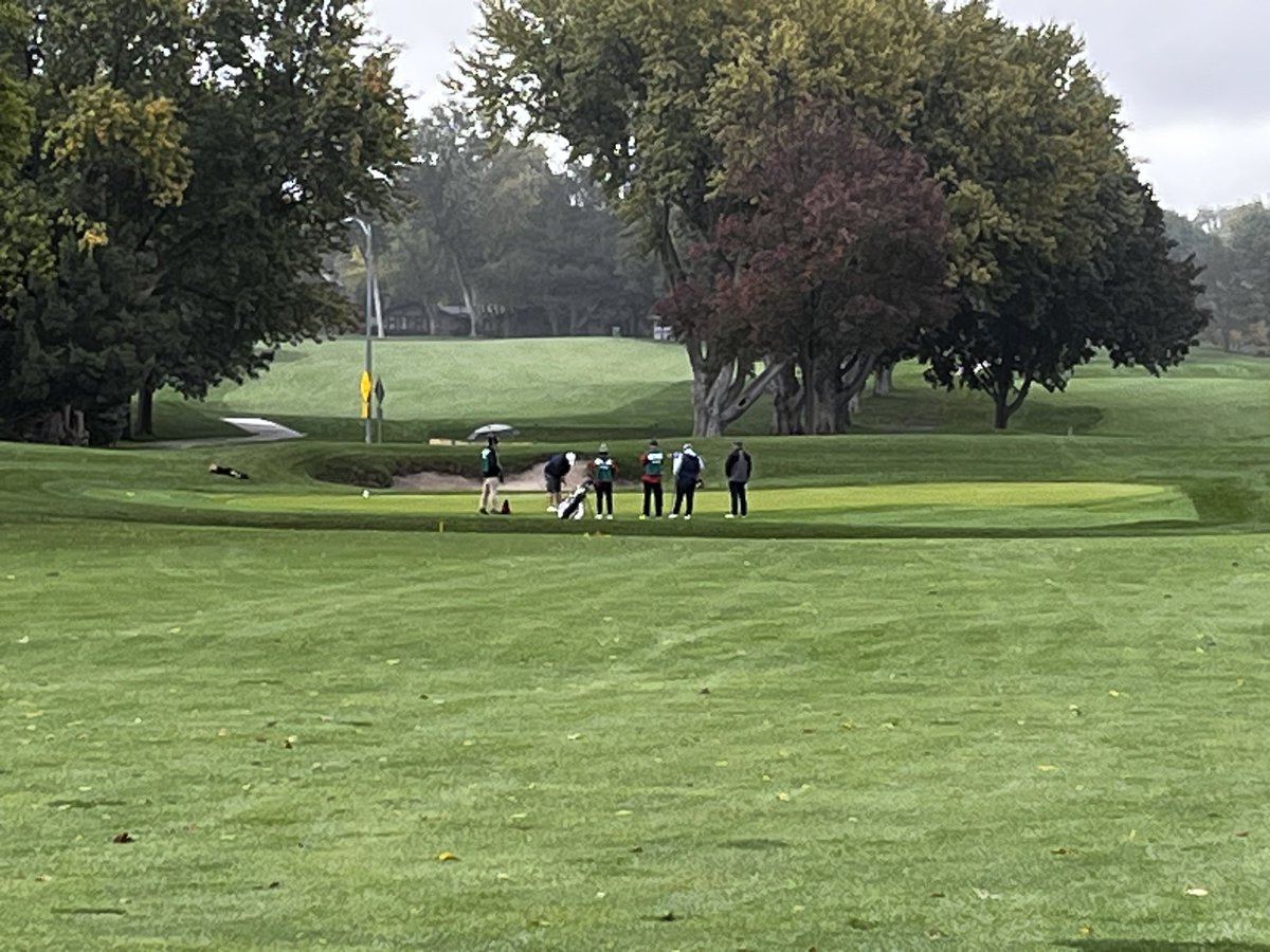 TheLooperGolf's tweet photo. Last couple of holes left. Who is going to take home the hardware? #Looper23 https://t.co/rbEMUGzrCZ