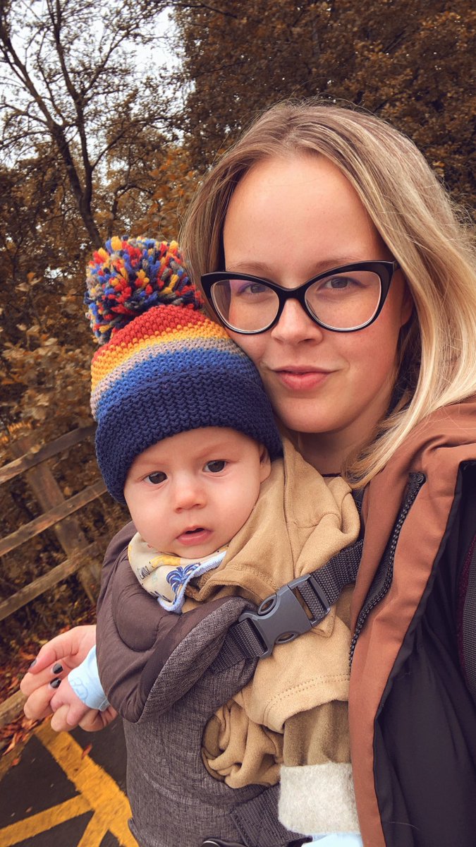 Love a bobble hat, and who best to model it than this little beauty ❤️ feeling the autumn comfort 🍁🍂
