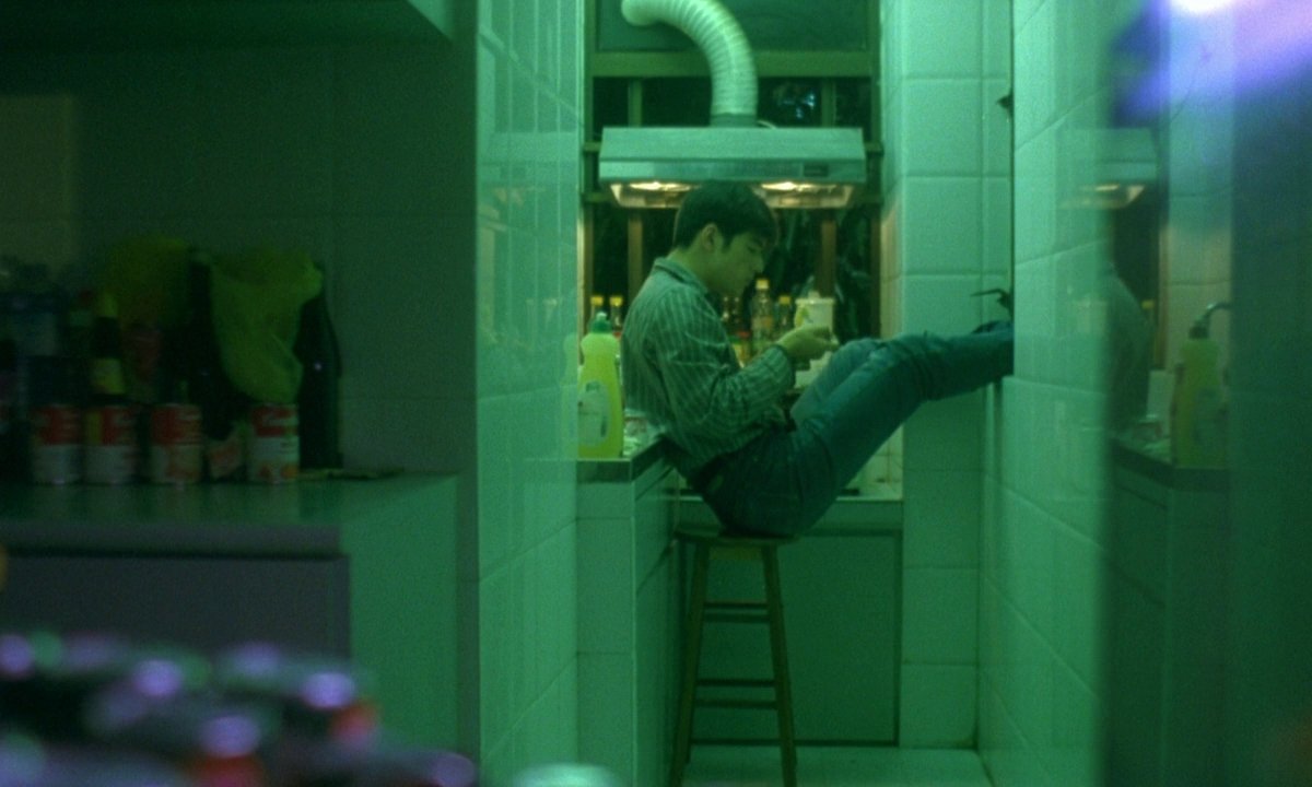 taesdawn26's tweet photo. lonely people in neon cities https://t.co/1J9LsCYNqY