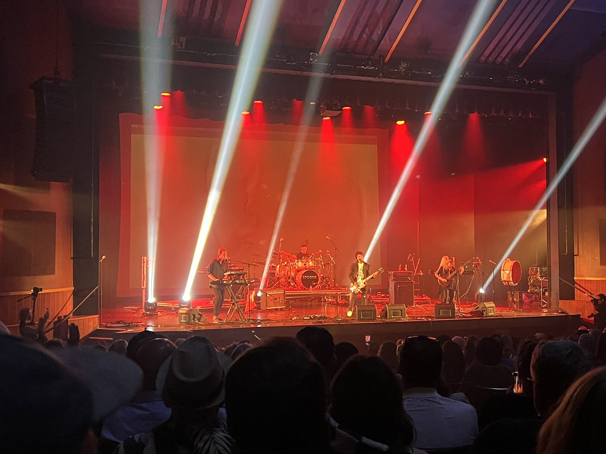 UrbBlurb's tweet photo. Great to see so many people out for the #StrangeAdvance and #Spoons show at the @Masseytheatre last night in @New_Westminster. Portal to the 80s unlocked. NewWest a great place to catch a music show! https://t.co/x2E93duH8P