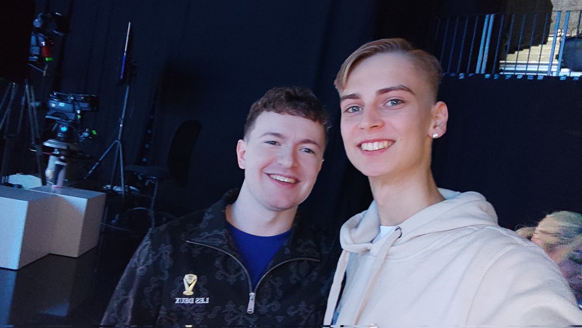 ShinyTryHard's tweet photo. Nicest casters ever! Thank you guys so much for making this event feel special!🔥 @ZekimusPrime @MiniMinerYT @VividFN @MonsterDface https://t.co/xecpXXuVZK